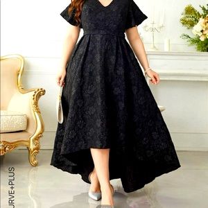 𝗣𝗹𝘂𝘀 𝗕𝘂𝘁𝘁𝗲𝗿𝗳𝗹𝘆 𝗦𝗹𝗲𝗲𝘃𝗲 𝗛𝗶𝗴𝗵 𝗟𝗼𝘄 𝗗𝗿𝗲𝘀𝘀